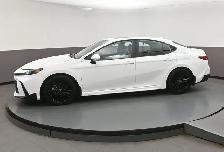 2025 Toyota Camry Hybrid SE HEATED SEATS, HEATED STEERING WHEEL, - Photo 33