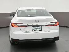 2025 Toyota Camry Hybrid SE HEATED SEATS, HEATED STEERING WHEEL, - Photo 35