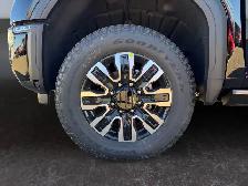 2026 GMC Sierra 3500HD Denali Ultimate 4WD Crew Cab Standard Box - Photo 10
