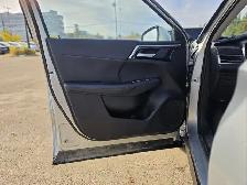 2024 Mitsubishi Outlander SE - Photo 17