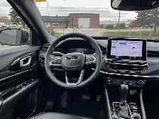 2026 Jeep Compass Limited | Clean CarFax Report | Low KMS - Photo 10