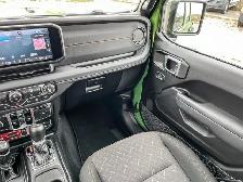 2026 Jeep Gladiator Mojave | One Owner | Clean CarFax | Low KMS - Photo 12