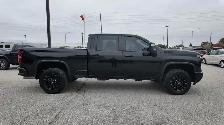 2026 Chevrolet Silverado 2500HD LT 1-Owner // Low Km's // LT... - Photo 4