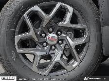 2026 GMC Sierra 1500 SLT - Photo 8
