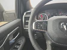 2026 Ram 3500 Big Horn | Dual Rear Wheels (DRW) - Photo 17