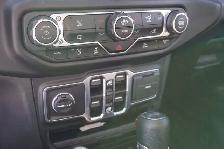 2023 Jeep Wrangler Sahara | Leather | Hard-top | Carplay - Photo 19