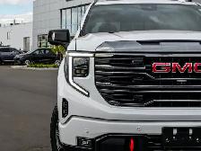2024 GMC Sierra 1500 AT4 6.2L | Power Sunroof - Photo 5