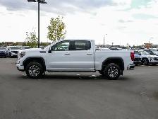 2024 GMC Sierra 1500 AT4 6.2L | Power Sunroof - Photo 10