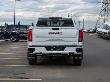 2024 GMC Sierra 1500 AT4 6.2L | Power Sunroof - Photo 12