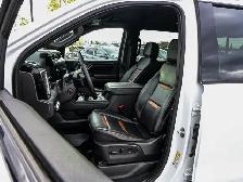 2024 GMC Sierra 1500 AT4 6.2L | Power Sunroof - Photo 17