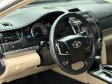 2014 Toyota Camry - Photo 9