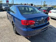 2014 Volkswagen Jetta TRENDLINE , SEDAN, 4 CYLINDER, GREAT ON FU - Photo 3