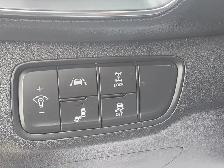 2020 Hyundai Santa Fe 2.4L Preferred AWD- NO ACCIDENTS - BLIND S - Photo 17