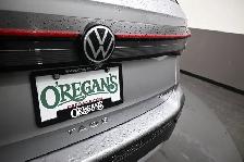 2025 Volkswagen Taos Trendline 4MOTION Clean CARFAX | AWD | Heat - Photo 25