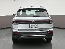 2025 Volkswagen Taos Trendline 4MOTION Clean CARFAX | AWD | Heat - Photo 37