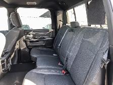 2019 Ram 2500 Big Horn | Heated & Wheel Seats | Backup Cam - Photo 24
