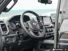 2026 RAM 1500 EXPRESS | ADAPT CRZ | FWD COLL | 20S | BSM | LANE - Photo 11