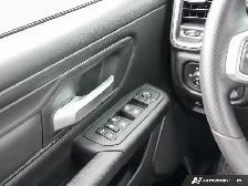 2026 RAM 1500 EXPRESS | ADAPT CRZ | FWD COLL | 20S | BSM | LANE - Photo 15