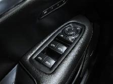 2017 Cadillac XT5 Luxury AWD 3.6L | Forward Collision Alert - Photo 20