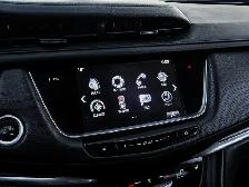 2017 Cadillac XT5 Luxury AWD 3.6L | Forward Collision Alert - Photo 27