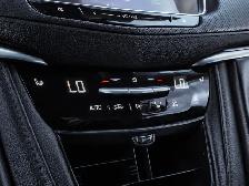 2017 Cadillac XT5 Luxury AWD 3.6L | Forward Collision Alert - Photo 31