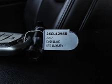2017 Cadillac XT5 Luxury AWD 3.6L | Forward Collision Alert - Photo 32