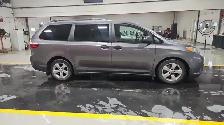 2015 Toyota Sienna 7-Passenger 4dr Mini-Van - Photo 5