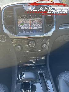 2012 Chrysler 300 Limited 4dr Rear-wheel Drive (CERTIFIED) - Photo 14