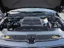 2022 Ram 1500 Laramie G/T Crew Cab 4x4, 5.7L HEMI V8, Mopar - Photo 9