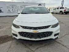 2018 Chevrolet Malibu - Photo 2