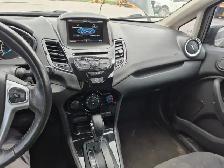 2015 Ford Fiesta - Photo 12