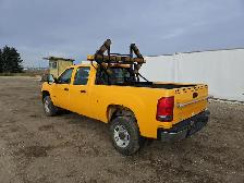 2011 GMC Sierra 2500HD - Photo 3