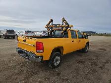 2011 GMC Sierra 2500HD - Photo 4
