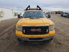 2011 GMC Sierra 2500HD - Photo 8