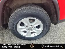 2017 Jeep Grand Cherokee Laredo | No Accidents Reported | AWD - Photo 38