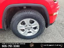 2017 Jeep Grand Cherokee Laredo | No Accidents Reported | AWD - Photo 41