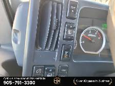 2013 Isuzu NRR Flat Bed | Diesel | Low Km's | No Accidents Repor - Photo 13