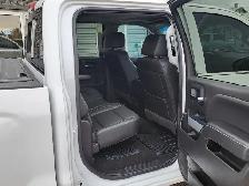 2018 Chevrolet Silverado 1500 LTZ Crew Cab Short Box 4-Wheel Dri - Photo 17