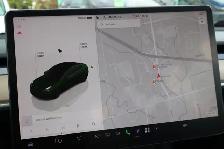 2022 Tesla Model 3 - Photo 14