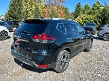 2019 Nissan Rogue SV CERTIFIED - Photo 5