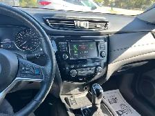 2019 Nissan Rogue SV CERTIFIED - Photo 10