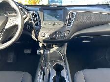 2017 Chevrolet Malibu LT | Command Start | Low KM - Photo 13