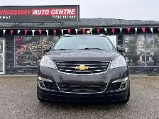 2015 Chevrolet Traverse LT AWD 7 PASSENGER SUV - Photo 2