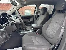 2015 Chevrolet Traverse LT AWD 7 PASSENGER SUV - Photo 10