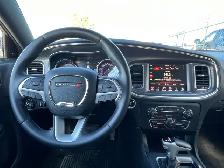 2015 Dodge Charger SXT | Command Start | Low KM - Photo 14