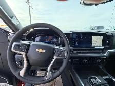 2025 Chevrolet Silverado 1500 Crew Cab Short Box 4-Wheel Drive L - Photo 15