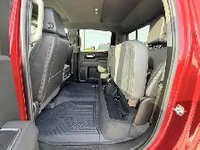 2025 Chevrolet Silverado 1500 Crew Cab Short Box 4-Wheel Drive L - Photo 21