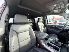2025 Chevrolet Silverado 1500 Crew Cab Short Box 4-Wheel Drive L - Photo 29
