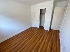 Bright 2 Bedroom Apartment in St. Catharines - Photo 13