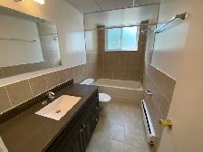 Bright 2 Bedroom Apartment in St. Catharines - Photo 14